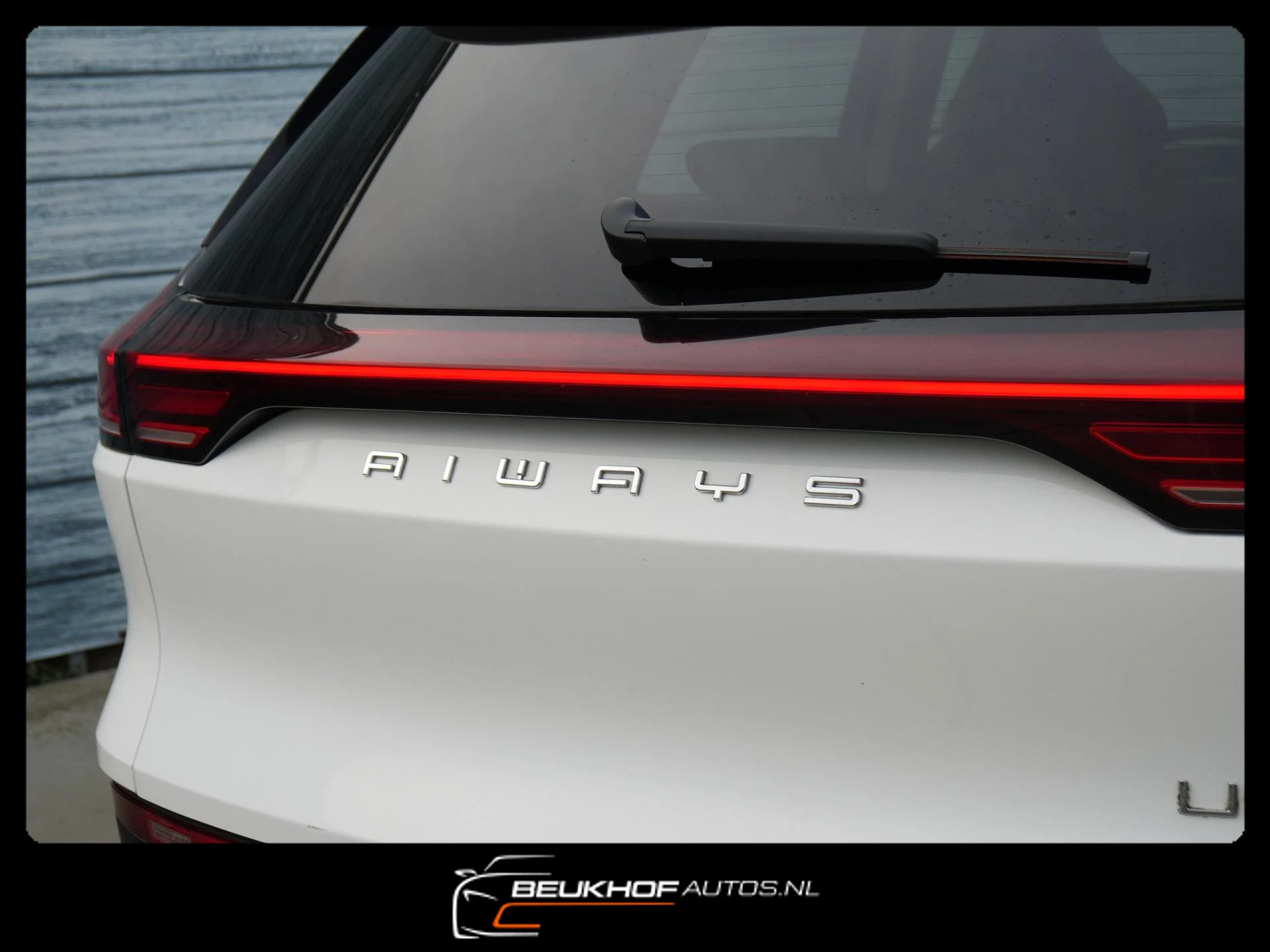 Hoofdafbeelding Aiways U5