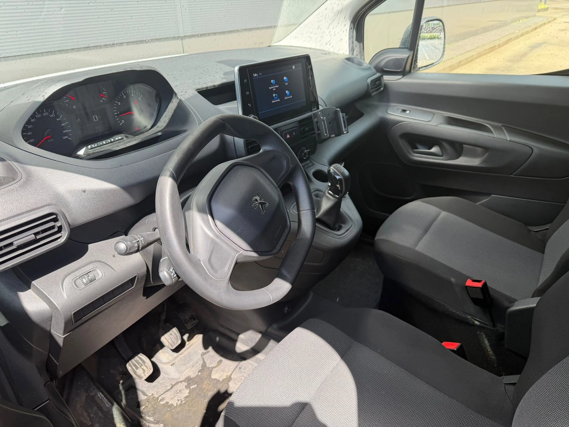 Hoofdafbeelding Peugeot Partner