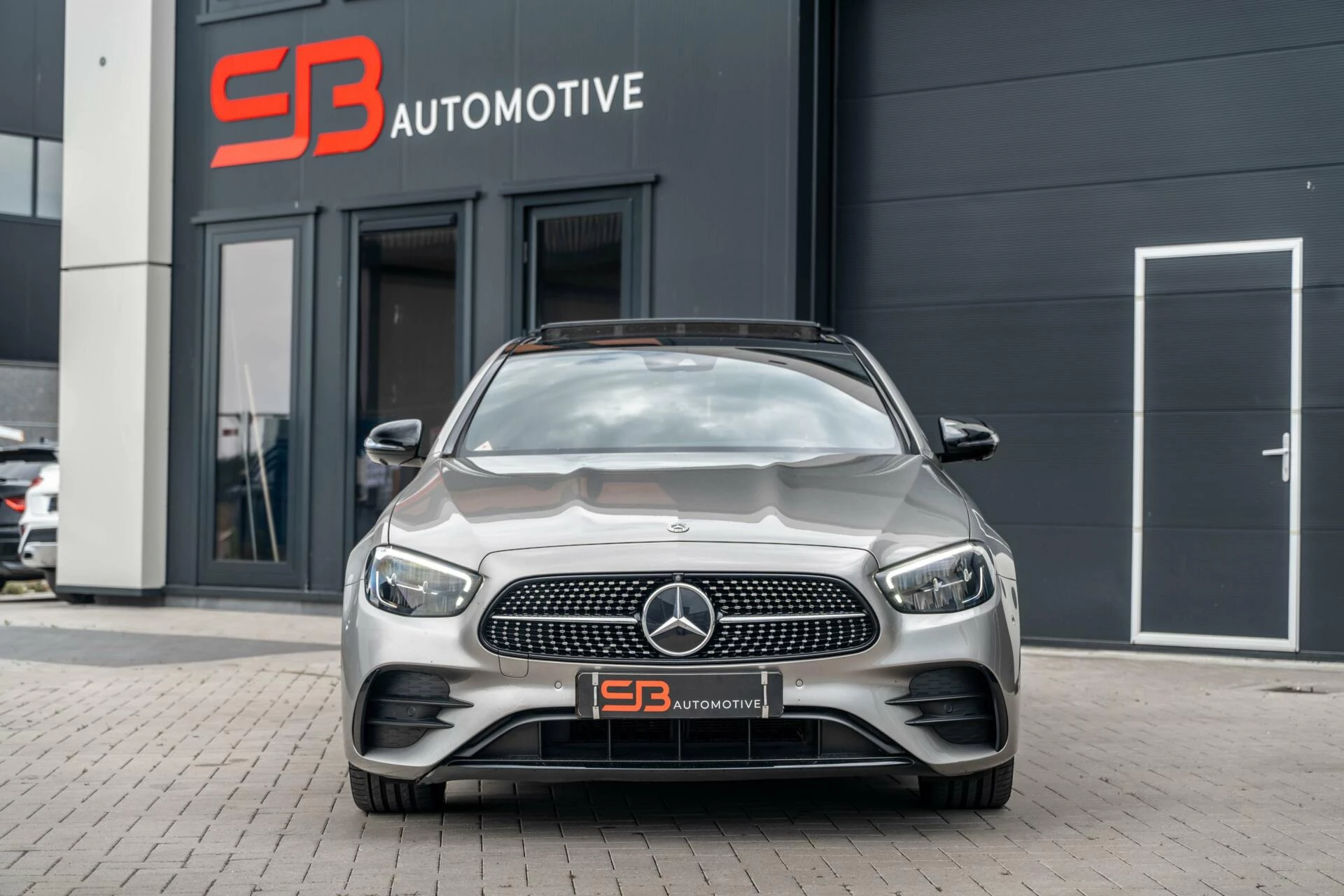Hoofdafbeelding Mercedes-Benz E-Klasse