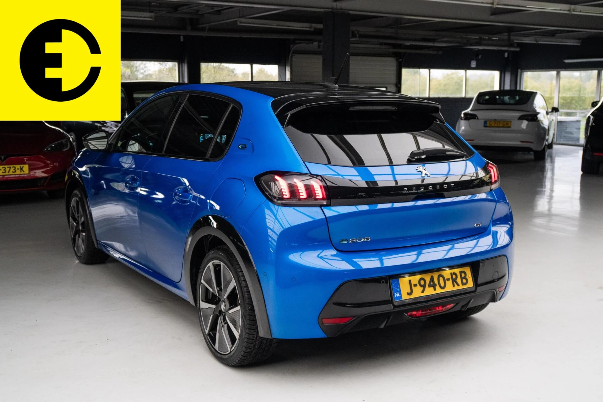 Hoofdafbeelding Peugeot e-208