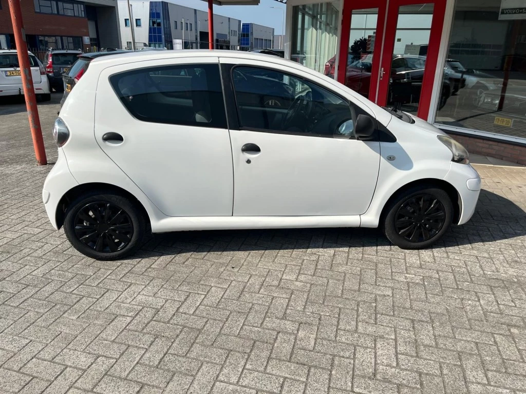 Hoofdafbeelding Toyota Aygo