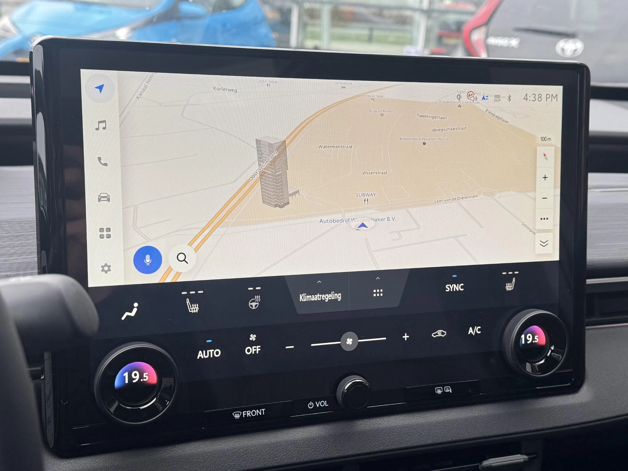 Hoofdafbeelding Toyota C-HR+