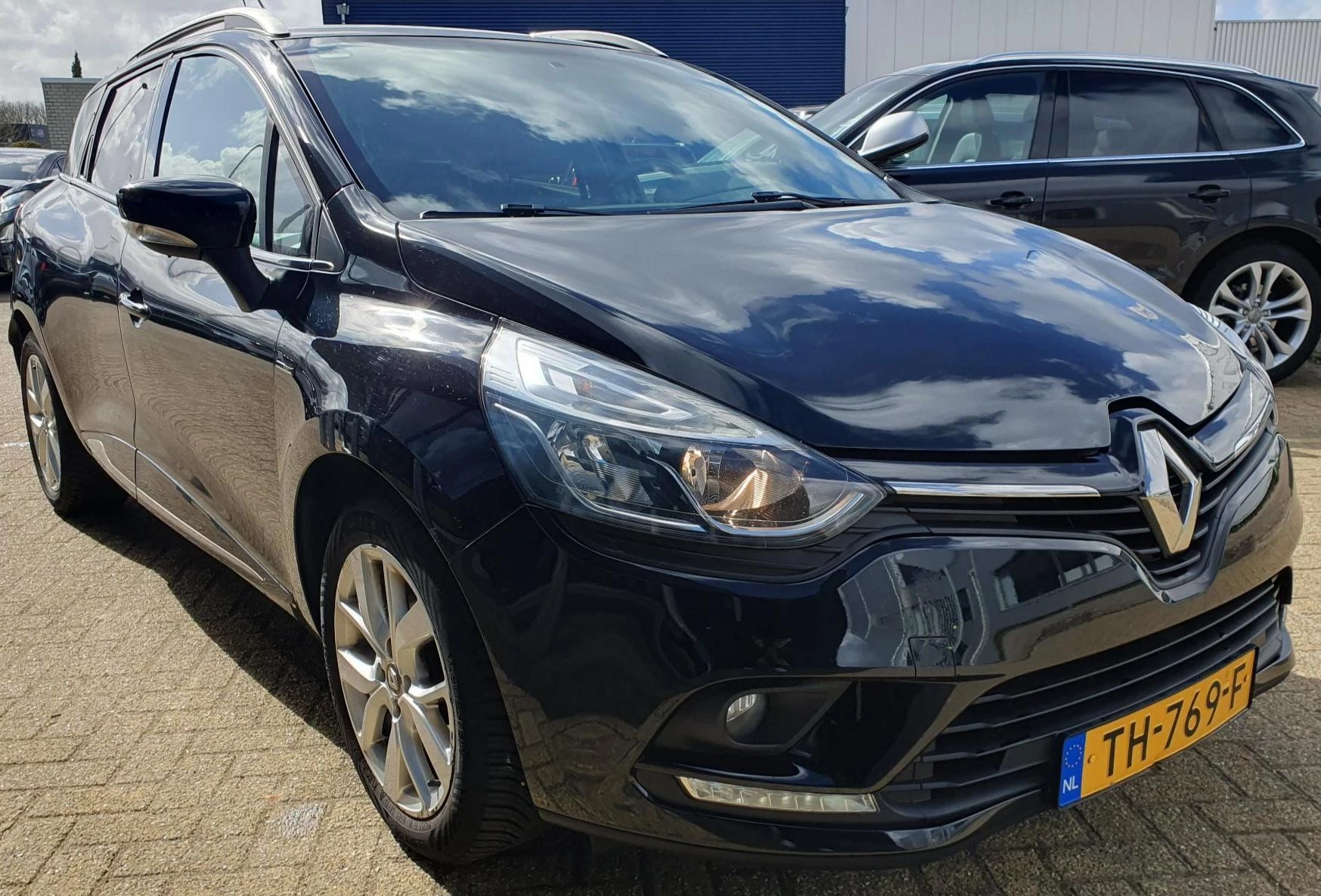Hoofdafbeelding Renault Clio