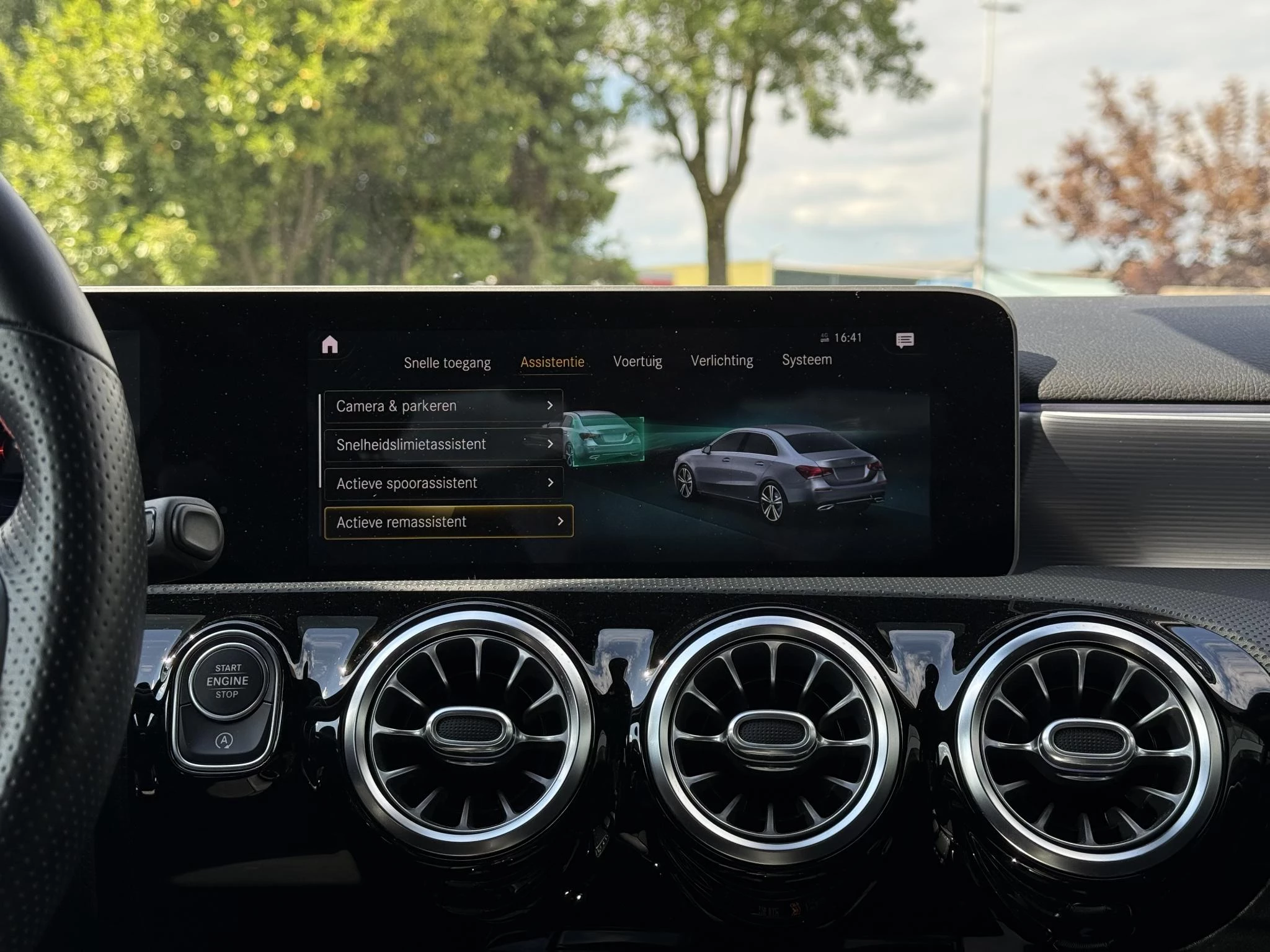 Hoofdafbeelding Mercedes-Benz A-Klasse