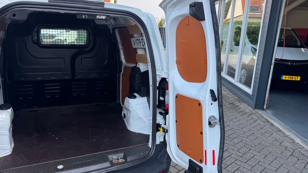 Hoofdafbeelding Ford Transit Courier