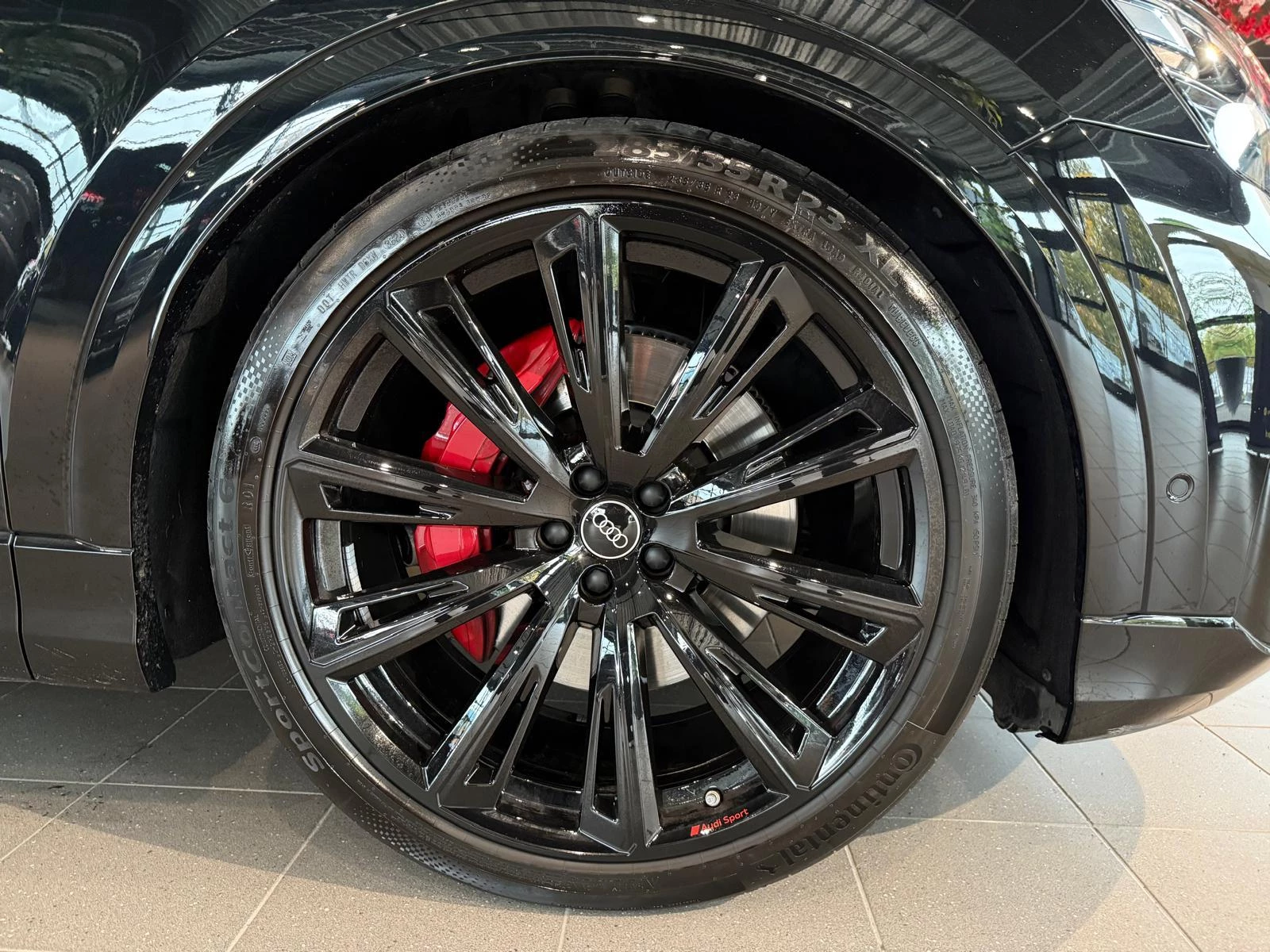 Hoofdafbeelding Audi Q8