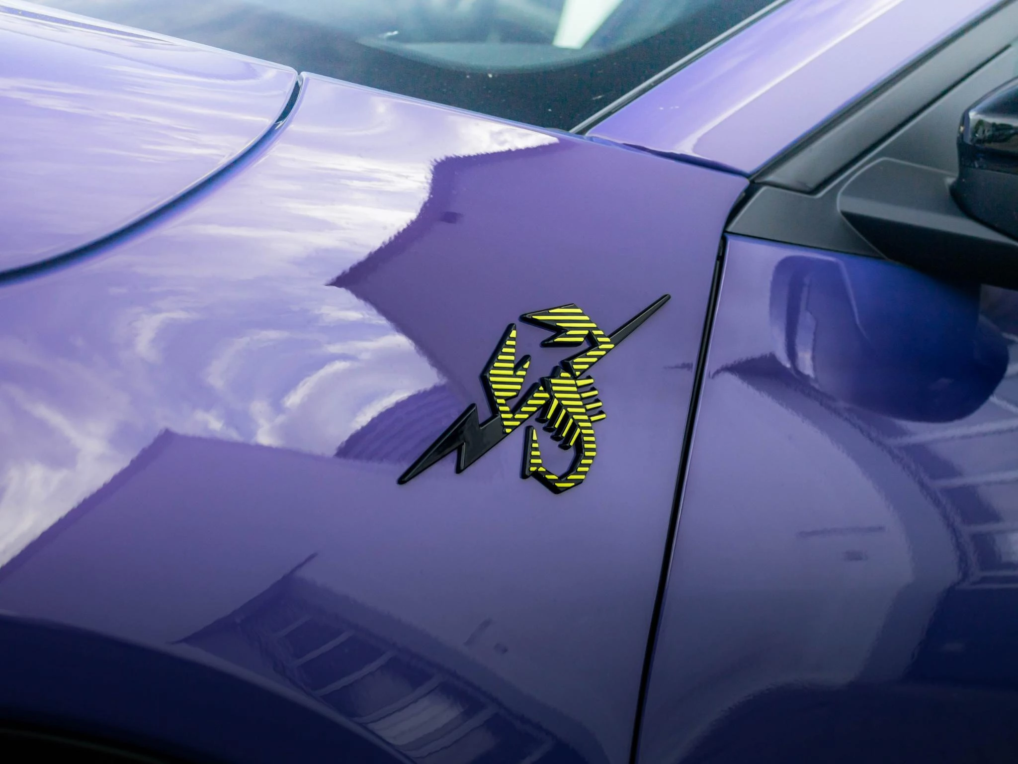 Hoofdafbeelding Abarth 600e