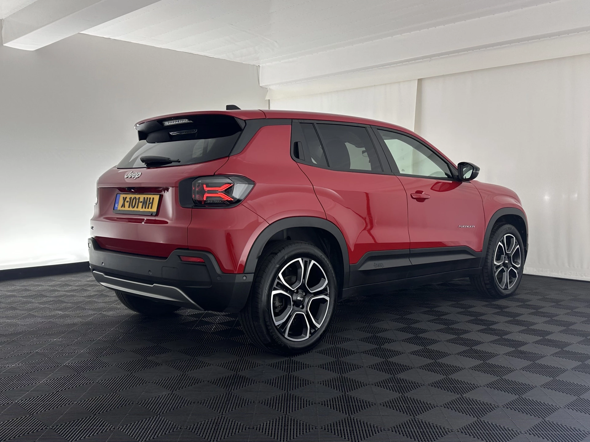 Hoofdafbeelding Jeep Avenger