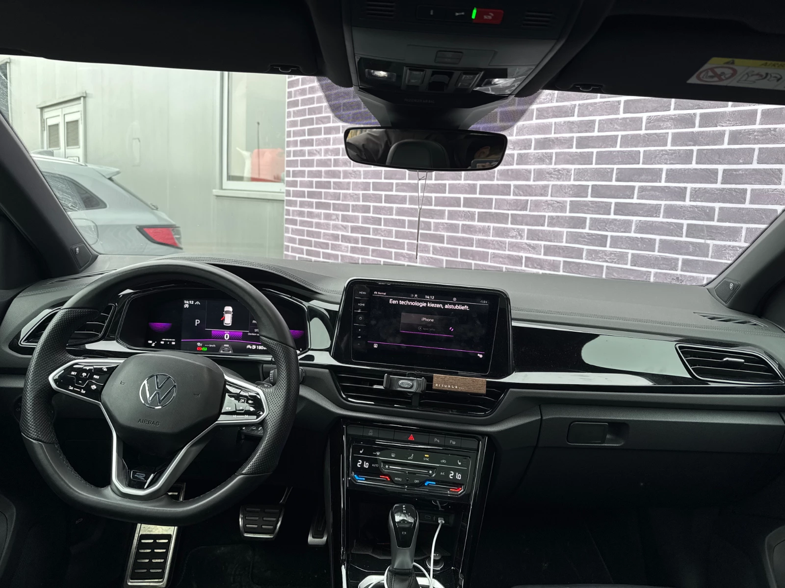 Hoofdafbeelding Volkswagen T-Roc