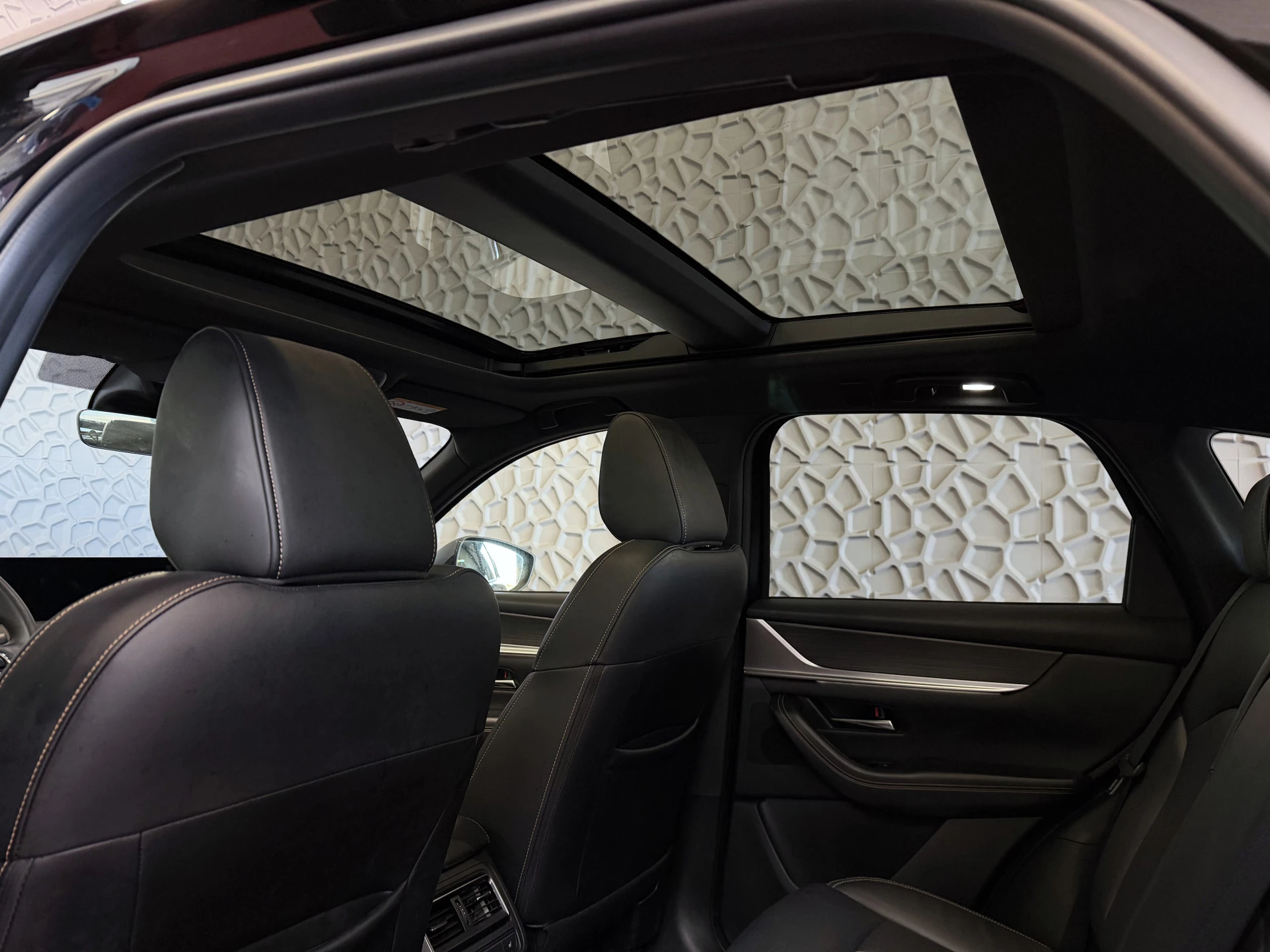 Hoofdafbeelding Mazda CX-60