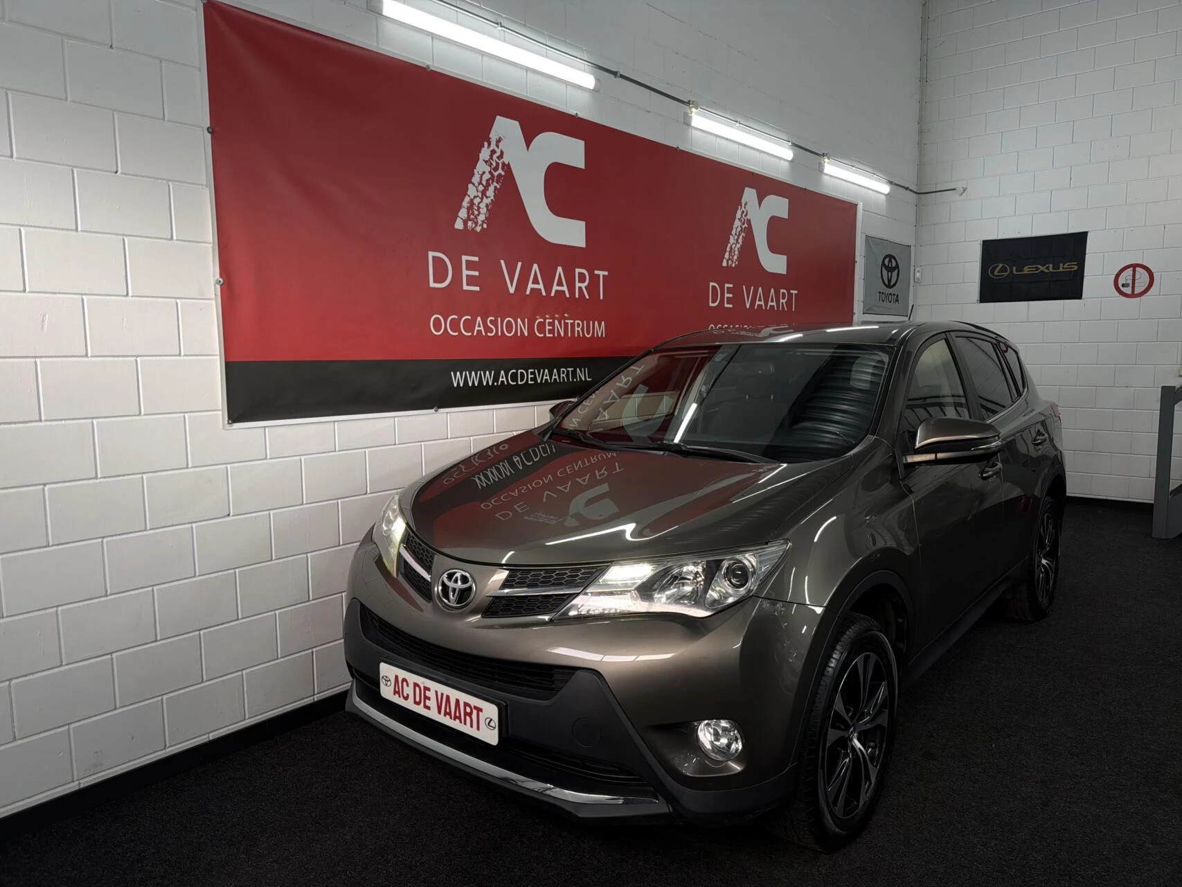 Hoofdafbeelding Toyota RAV4