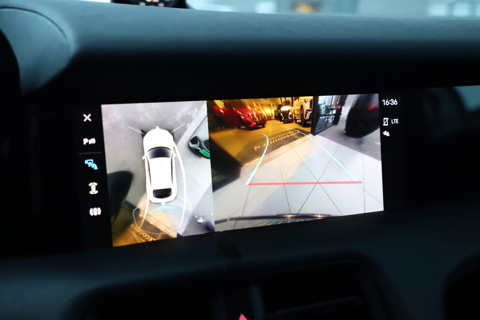 Hoofdafbeelding Porsche Taycan