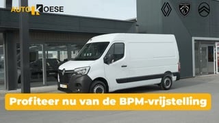 Renault Master T35 2.3 dCi 150 L2H2 Comfort | Direct Leverbaar | Navigatie | Parkeersensoren | Airco | Cruise Control | Vloerplaat In Laadruimte