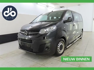 Hoofdafbeelding Opel Vivaro-e Opel Vivaro-e Combi L2H1 75 kWh 9 PERSOONS I INCL. BTW I 1e EIGENAAR
