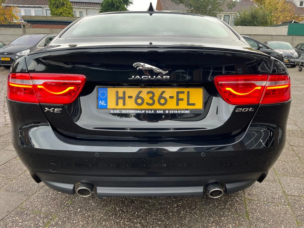 Hoofdafbeelding Jaguar XE