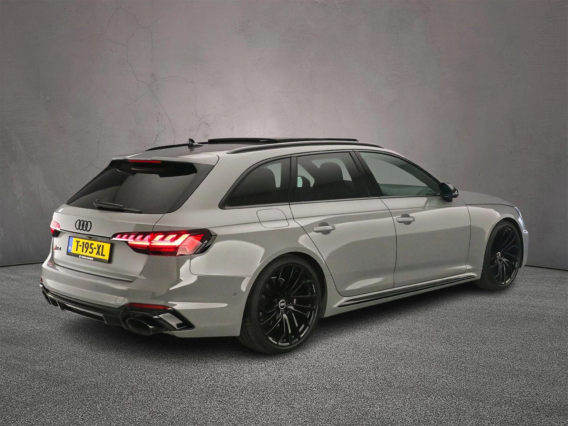 Hoofdafbeelding Audi RS4