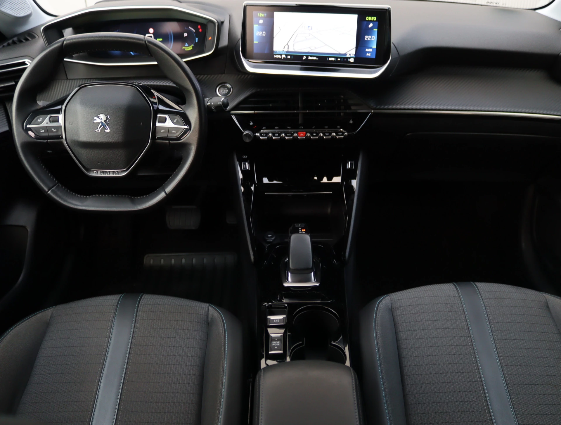 Hoofdafbeelding Peugeot e-208