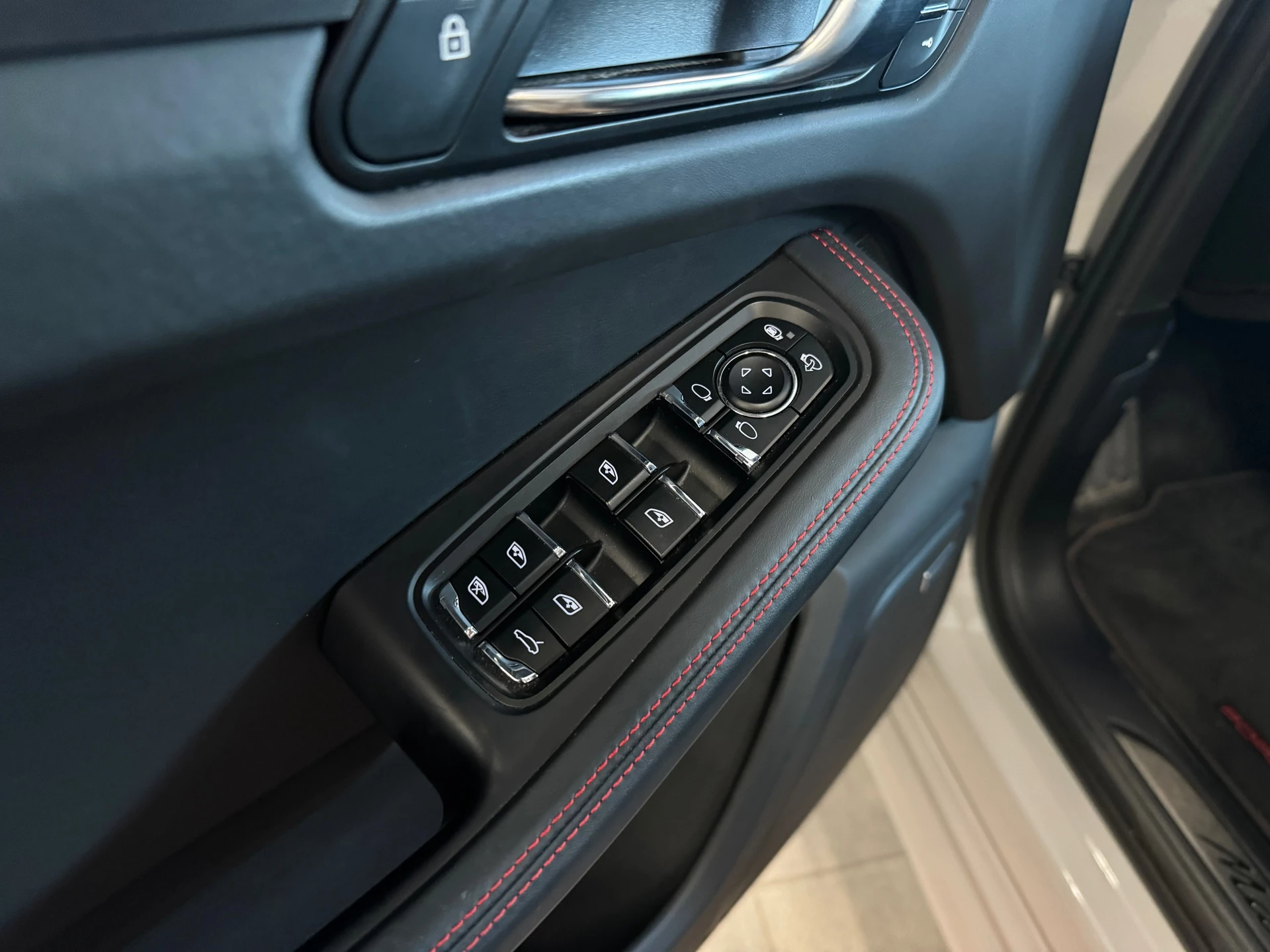 Hoofdafbeelding Porsche Macan
