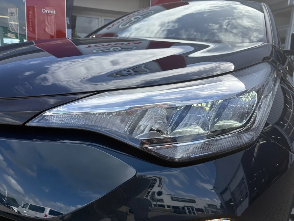 Hoofdafbeelding Toyota C-HR