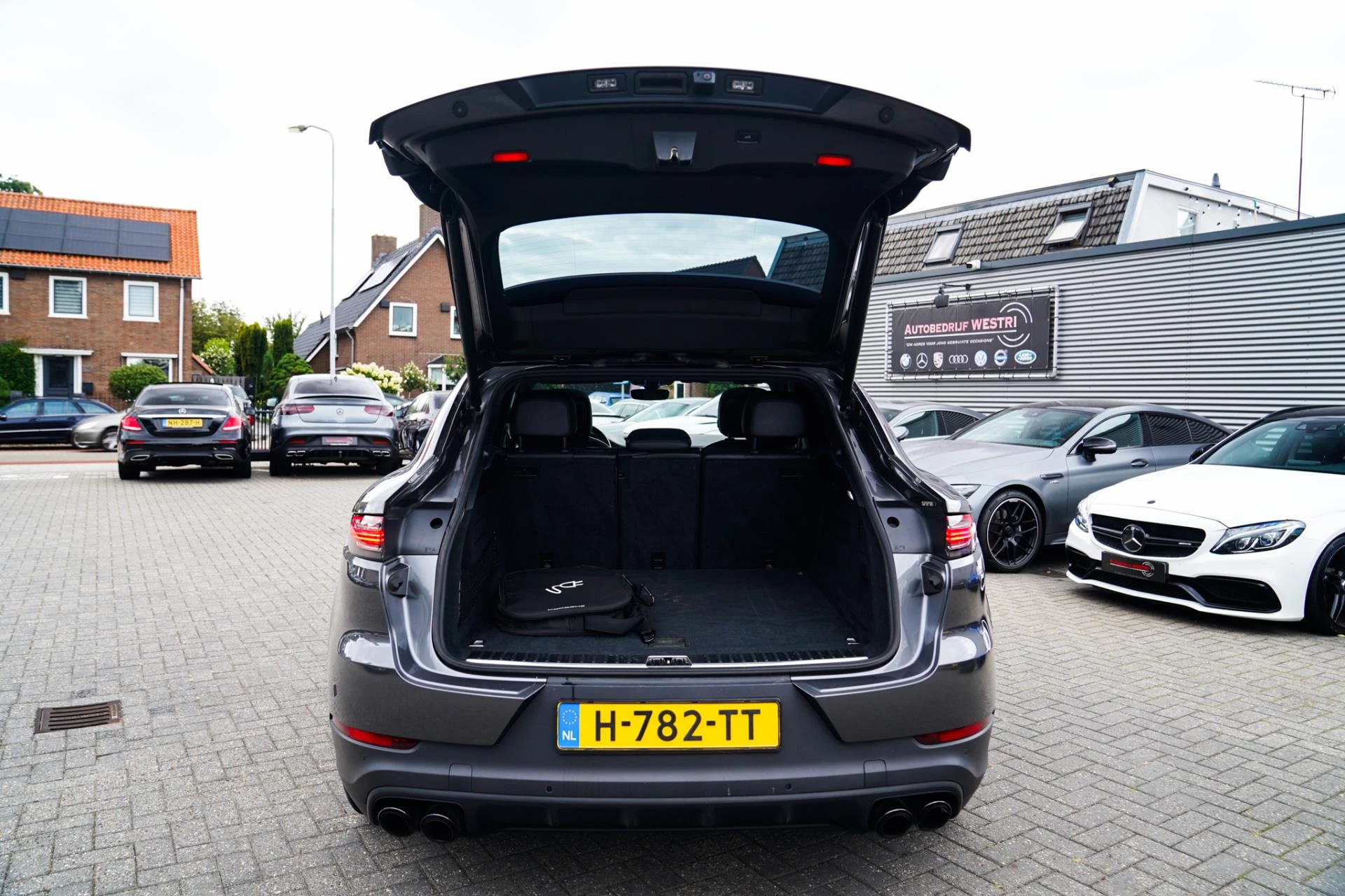 Hoofdafbeelding Porsche Cayenne