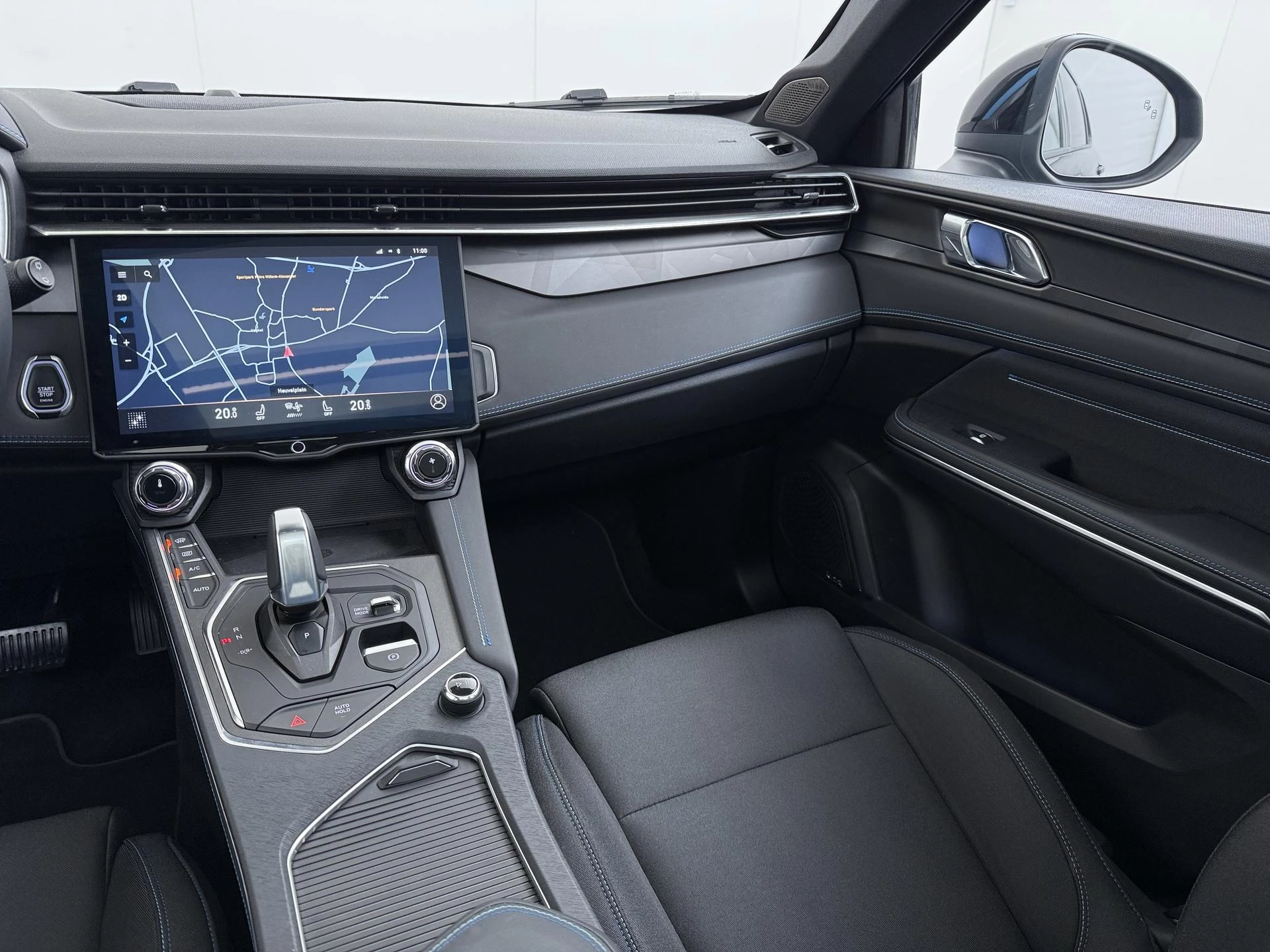 Hoofdafbeelding Lynk & Co 01