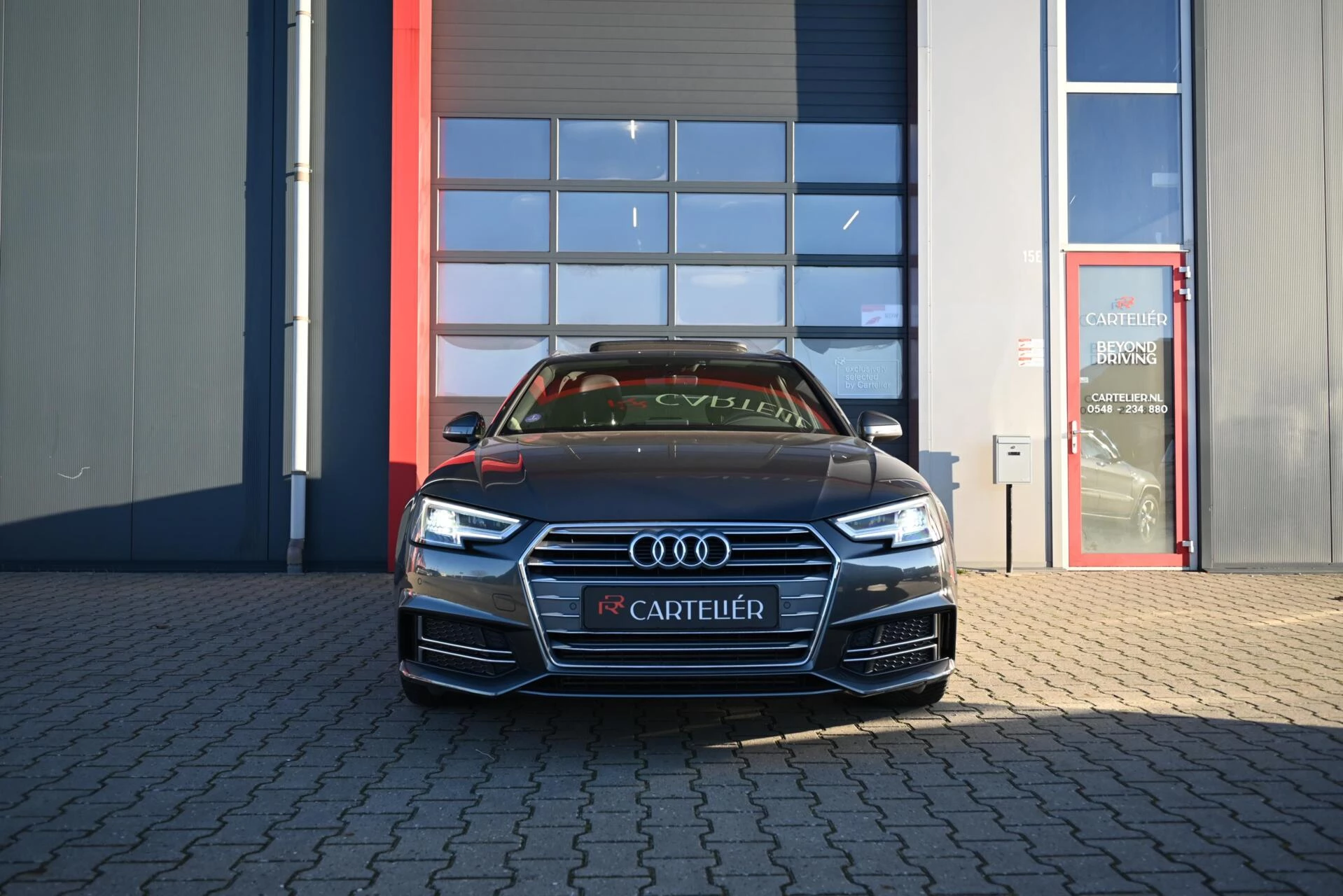 Hoofdafbeelding Audi A4
