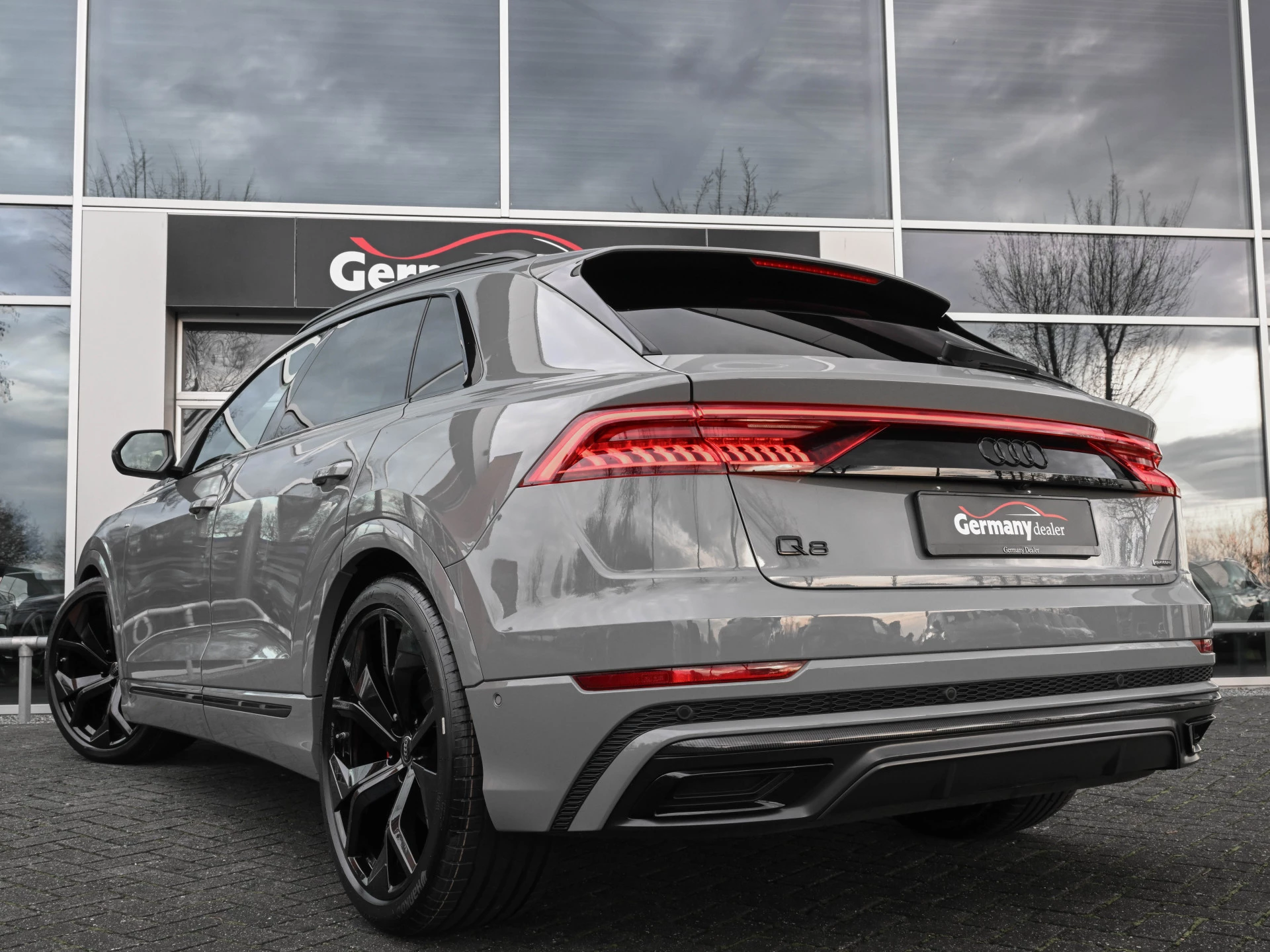 Hoofdafbeelding Audi Q8