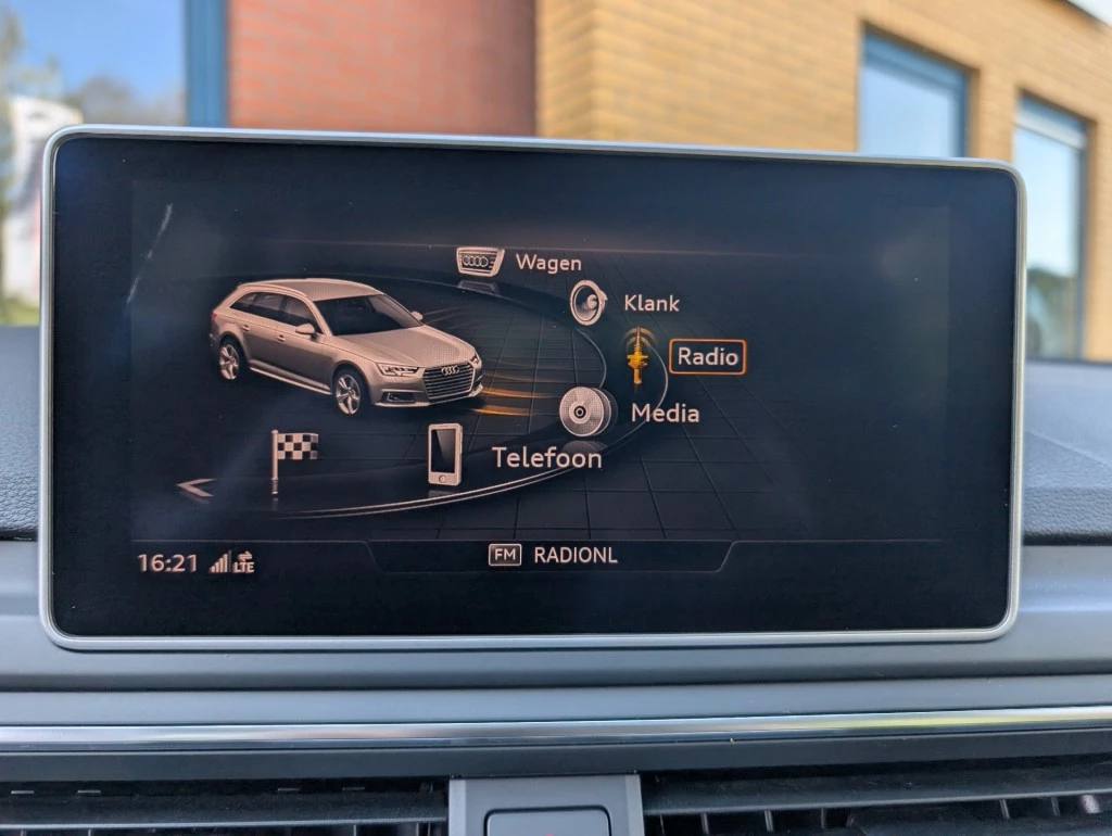 Hoofdafbeelding Audi A4