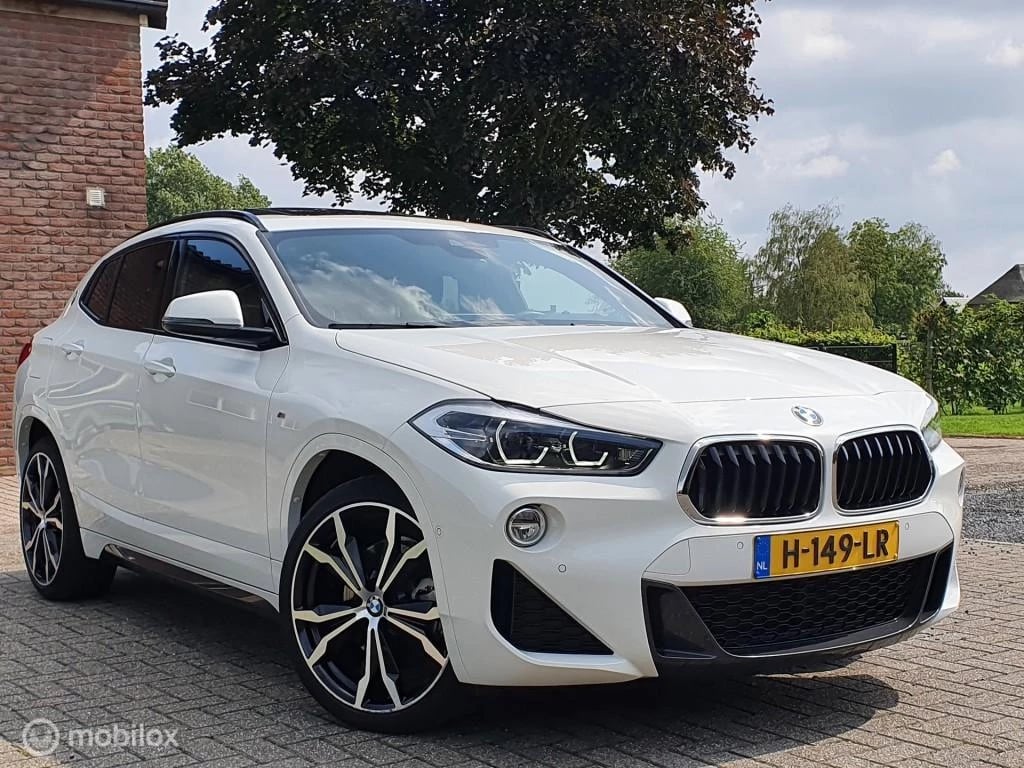 Hoofdafbeelding BMW X2