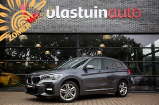 BMW X1 xDrive25e High Executive M-Sport , Pano, HUD, Keyless, Adap. Cruise, Trekhaak,
