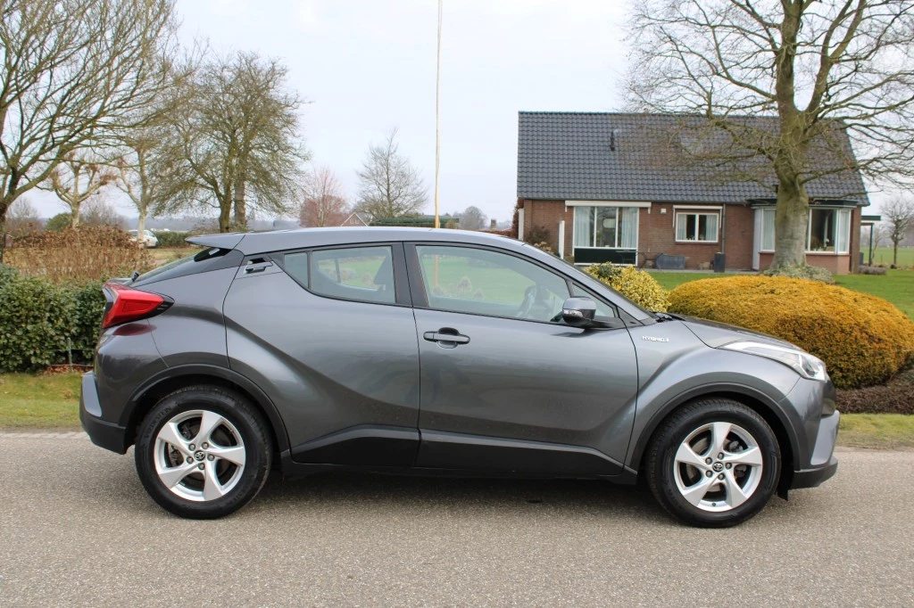 Hoofdafbeelding Toyota C-HR