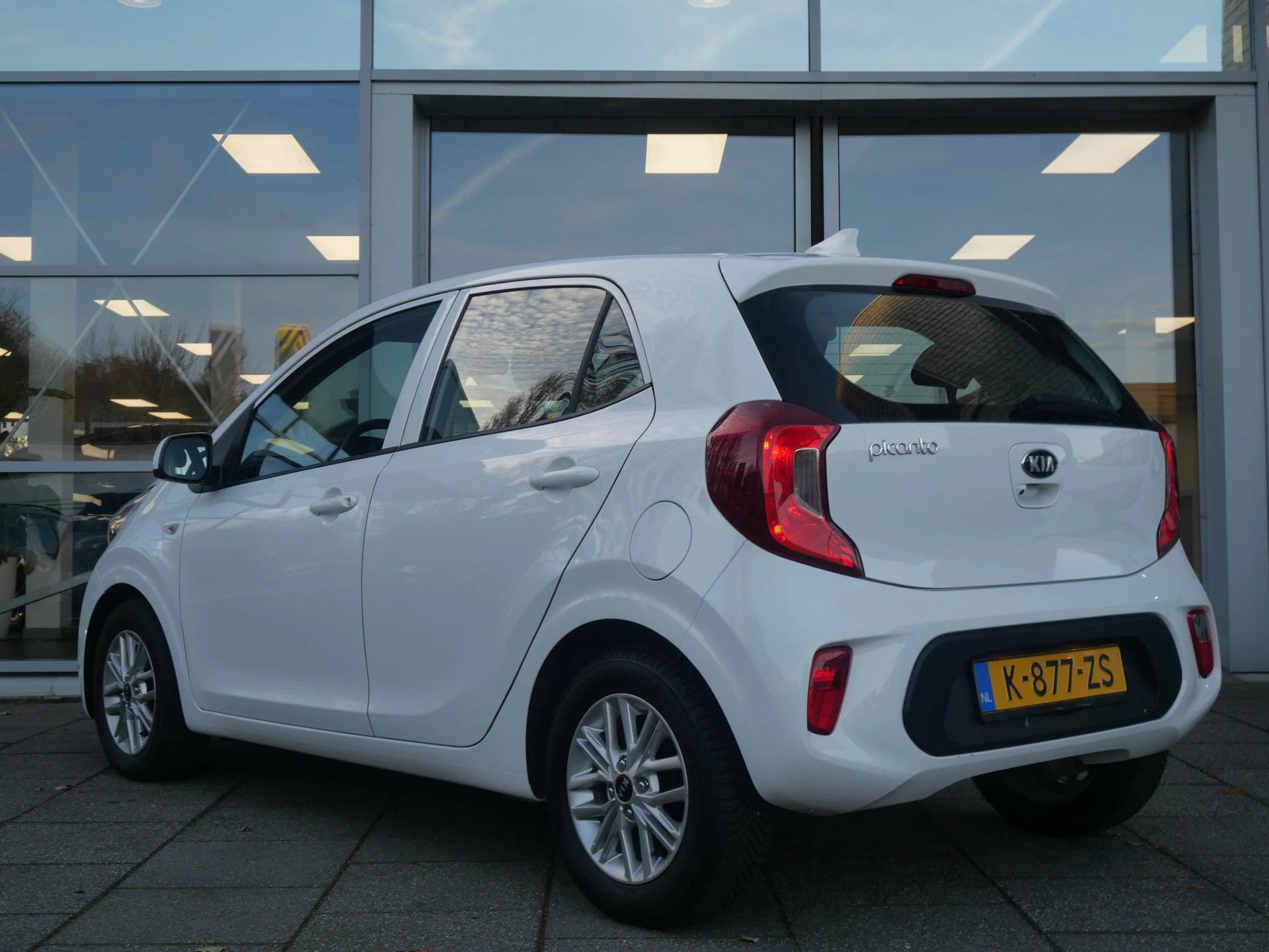 Hoofdafbeelding Kia Picanto