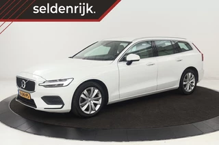 Volvo V60 2.0 D4 MomentPro | Leder | Trekhaak |  Stoelverwarming | Adaptive cruise | Carplay | Navigatie | DAB | Camera | Full LED | Climate control
