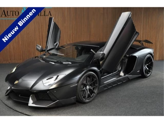 Hoofdafbeelding Lamborghini Aventador Lamborghini Aventador 6.5 V12 LP700-4 Novitec Carbon Akrap. Sensonum PDC Camera Lift Navi Leer Stoelverwarming Origineel NL auto