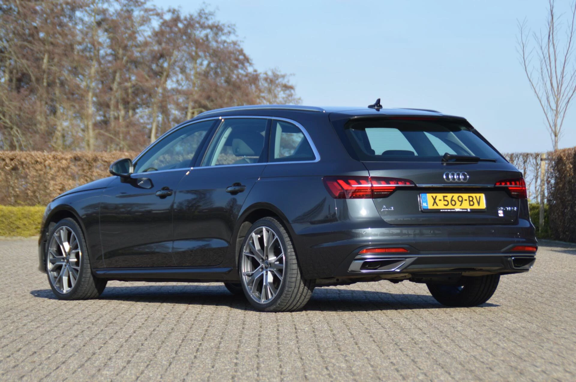 Hoofdafbeelding Audi A4