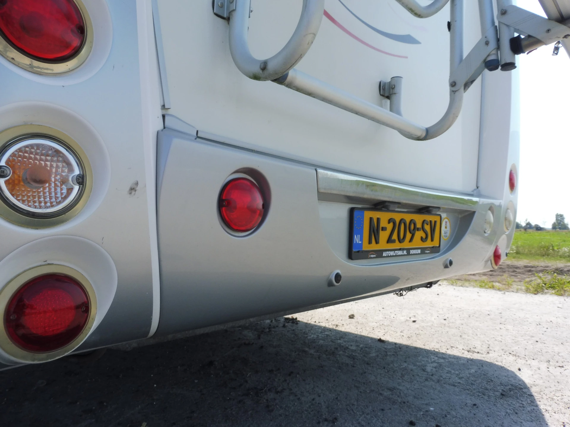 Hoofdafbeelding Challenger Mageo