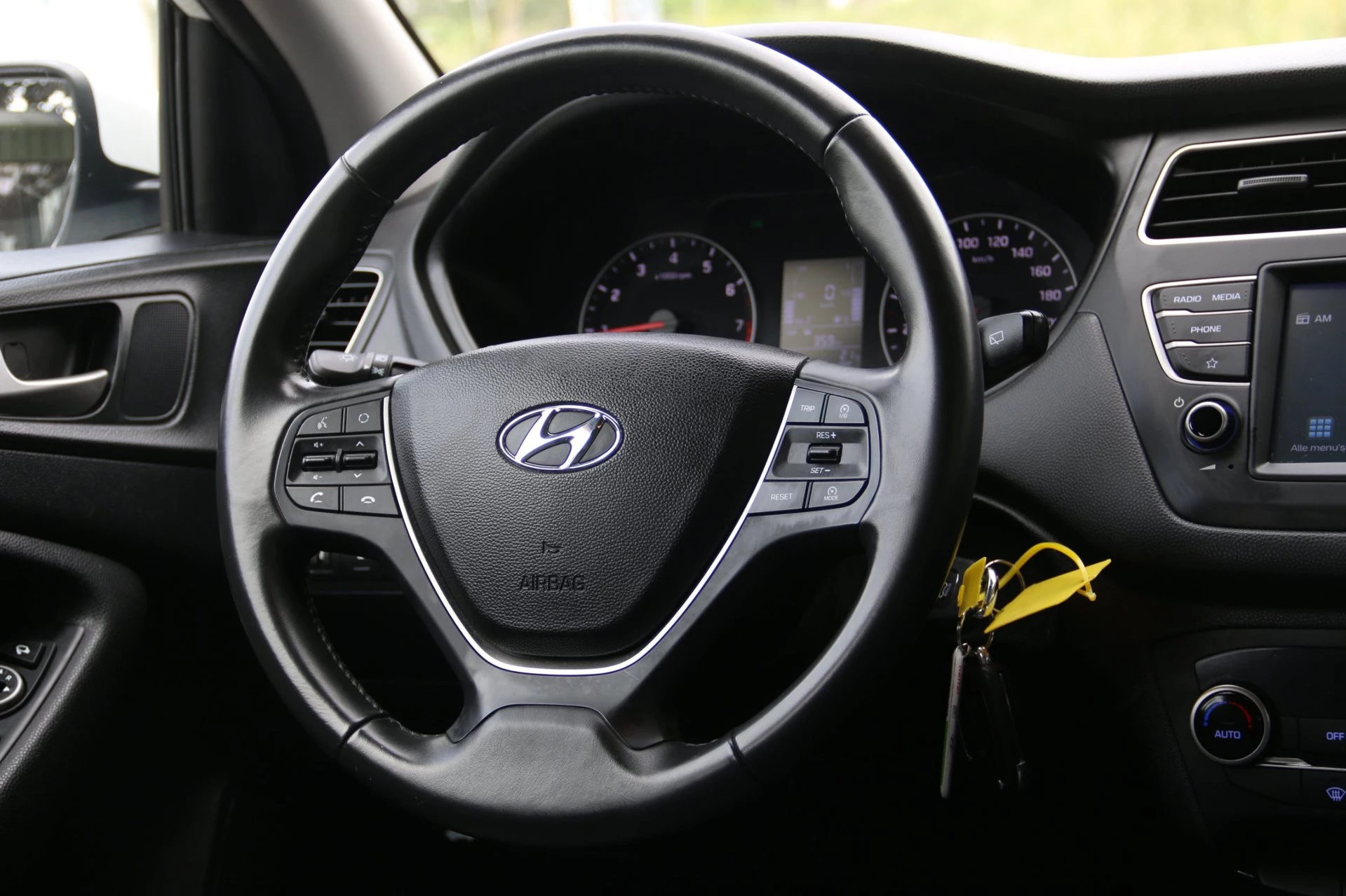 Hoofdafbeelding Hyundai i20