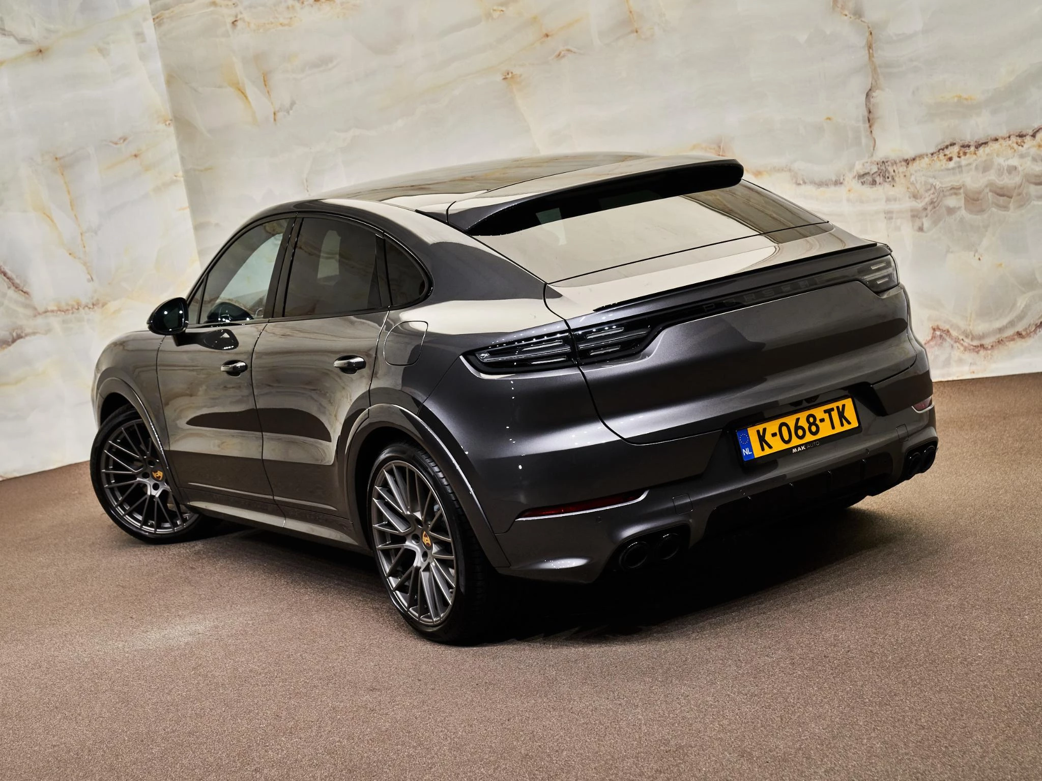 Hoofdafbeelding Porsche Cayenne