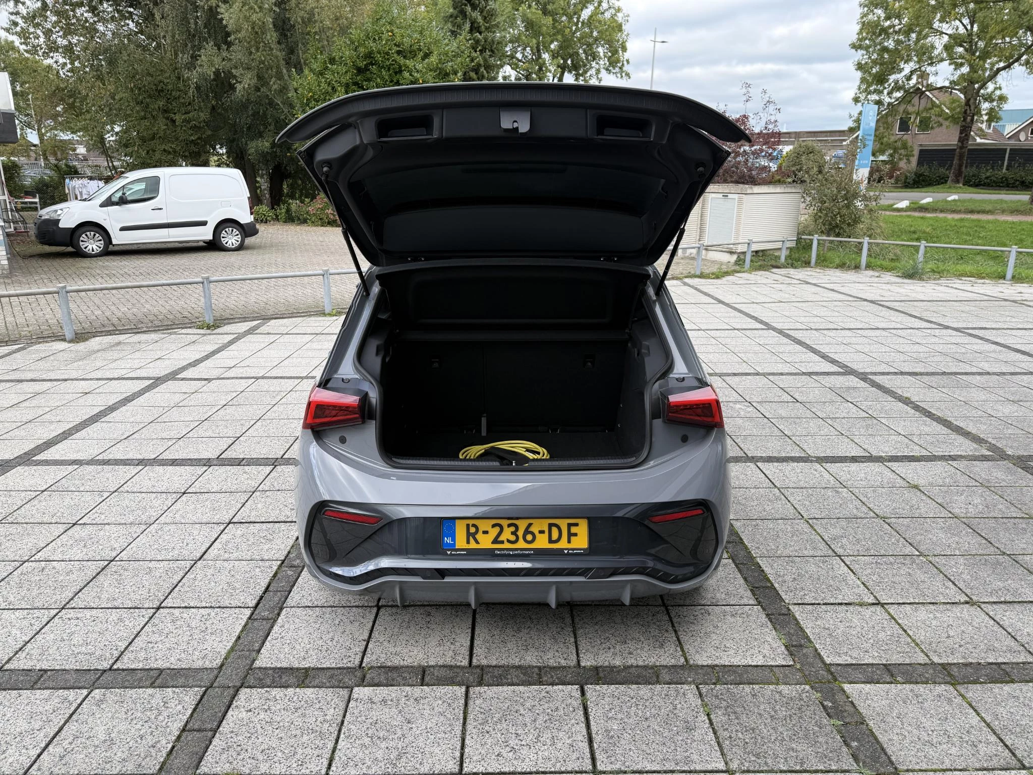 Hoofdafbeelding CUPRA Born