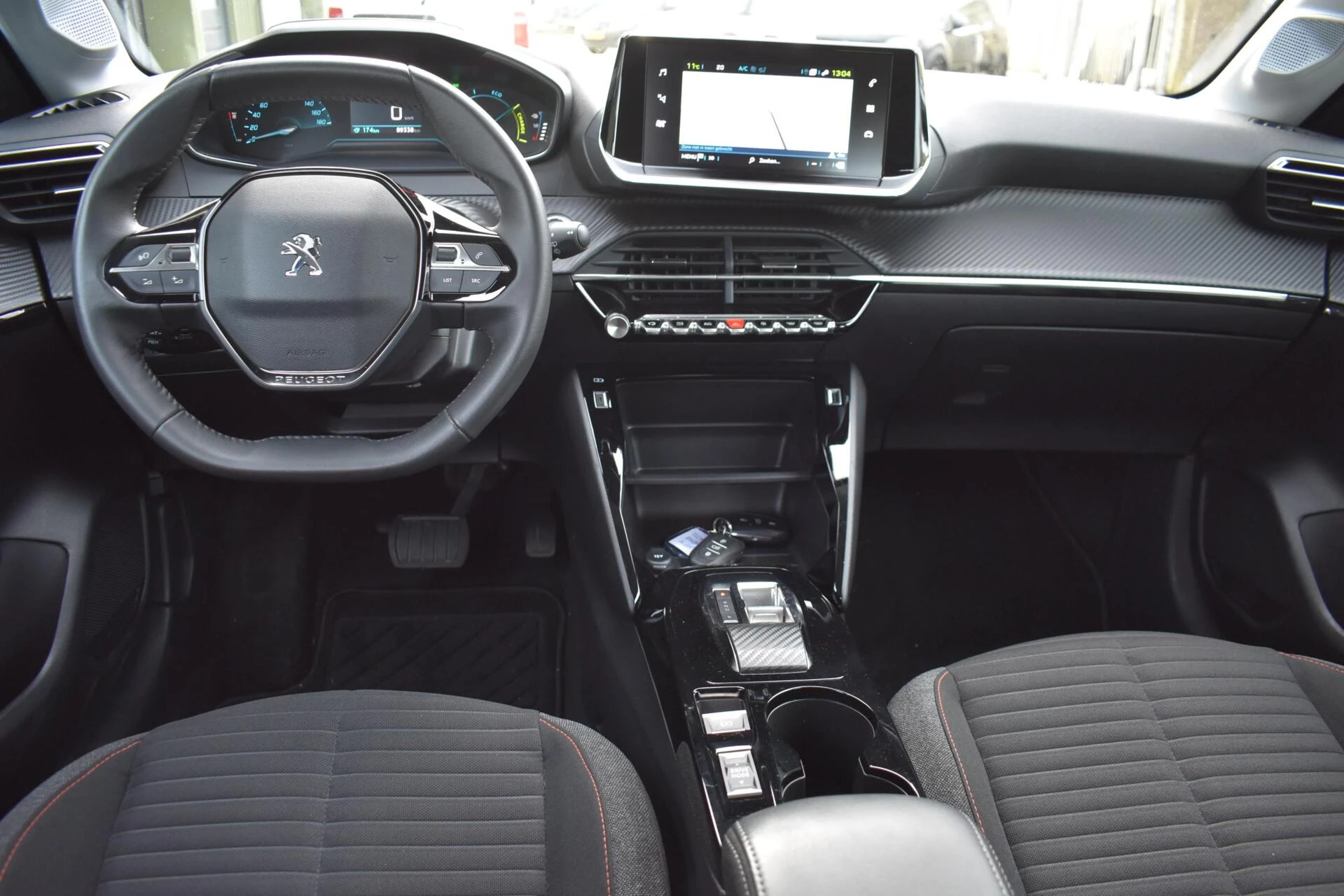 Hoofdafbeelding Peugeot e-208