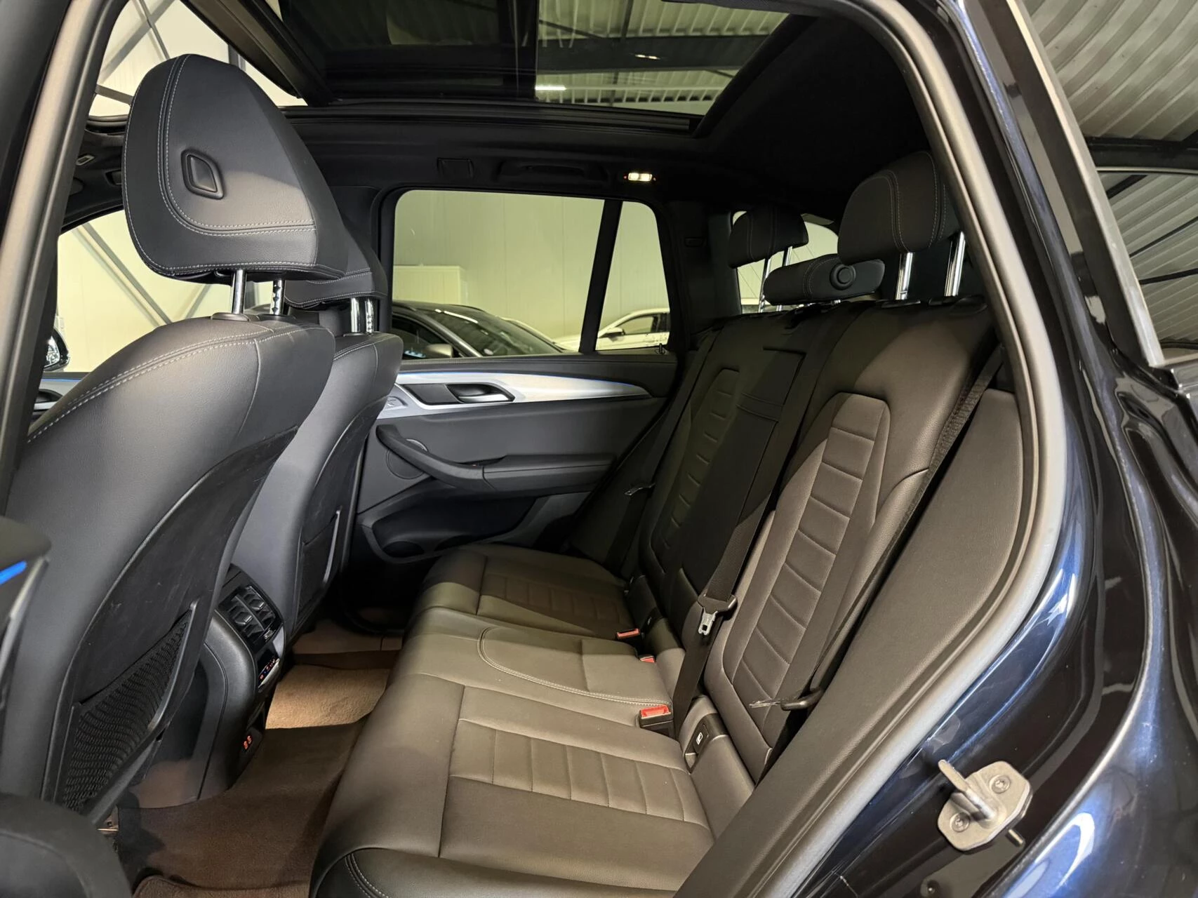 Hoofdafbeelding BMW iX3