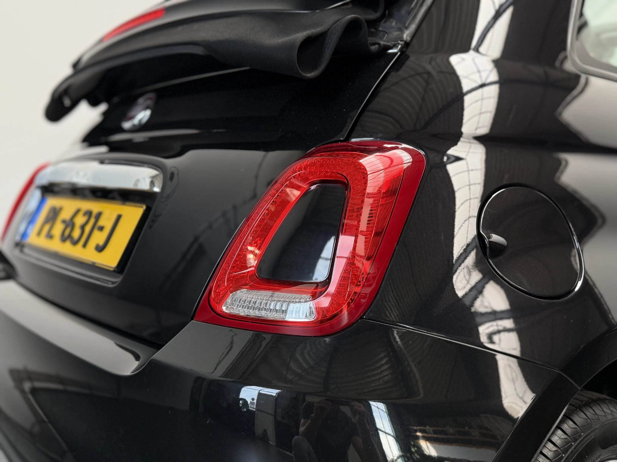 Hoofdafbeelding Fiat 500C