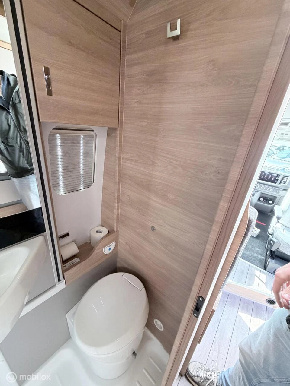 Hoofdafbeelding Knaus TGE 3.180