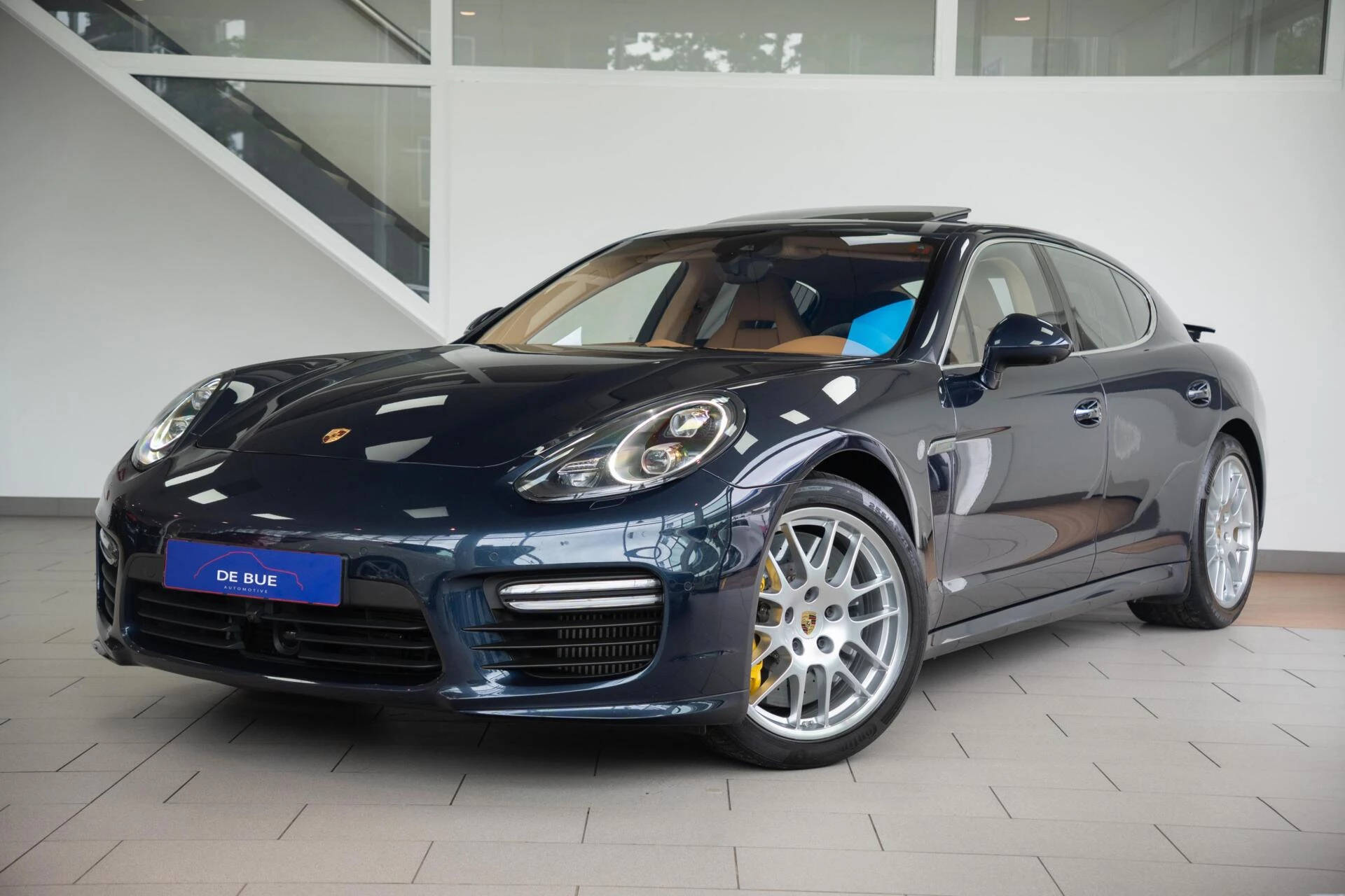 Hoofdafbeelding Porsche Panamera