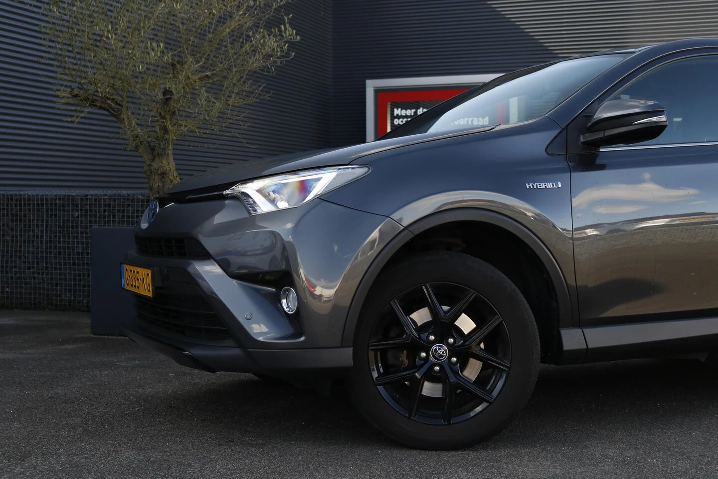 Hoofdafbeelding Toyota RAV4