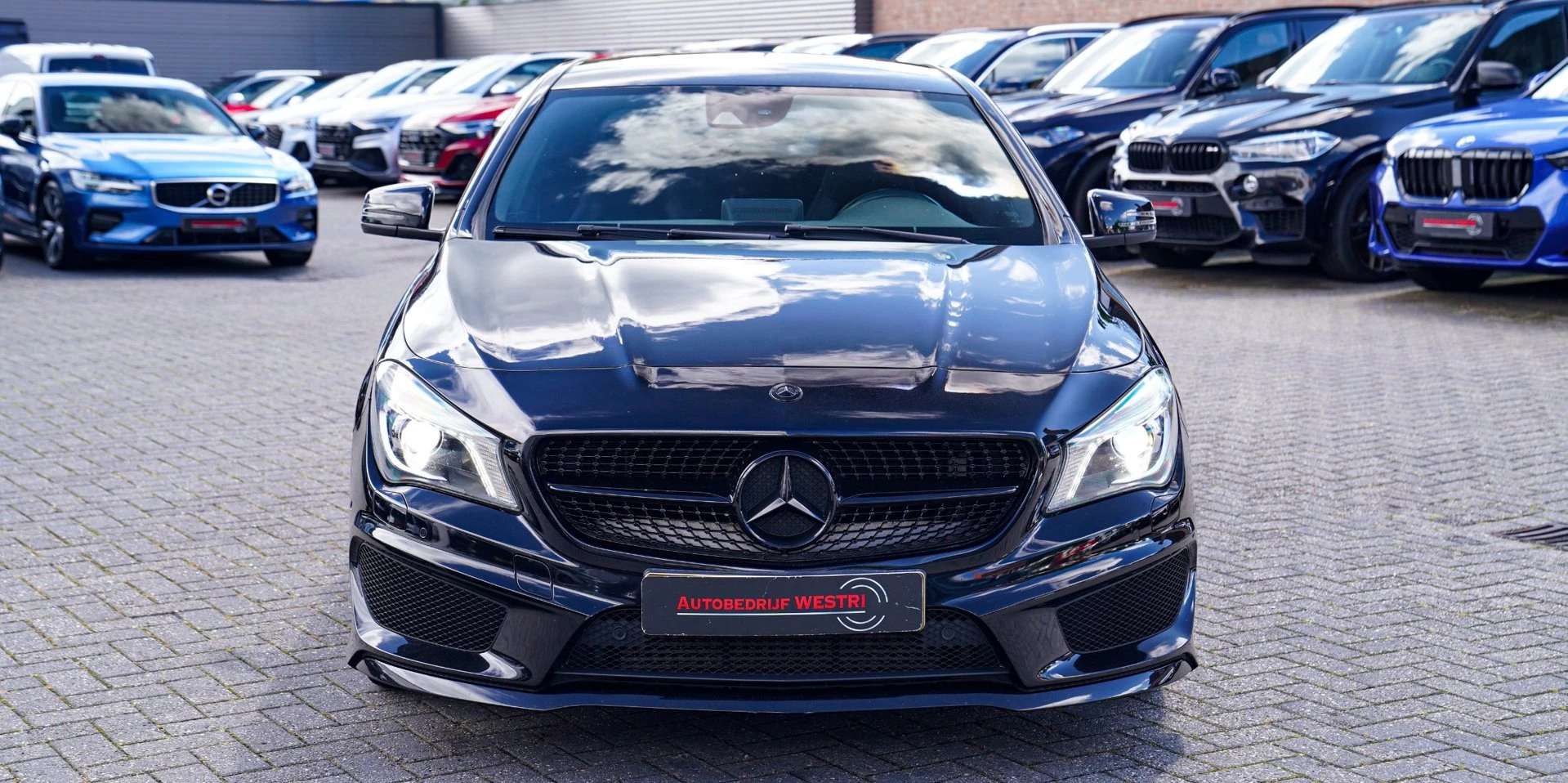 Hoofdafbeelding Mercedes-Benz CLA