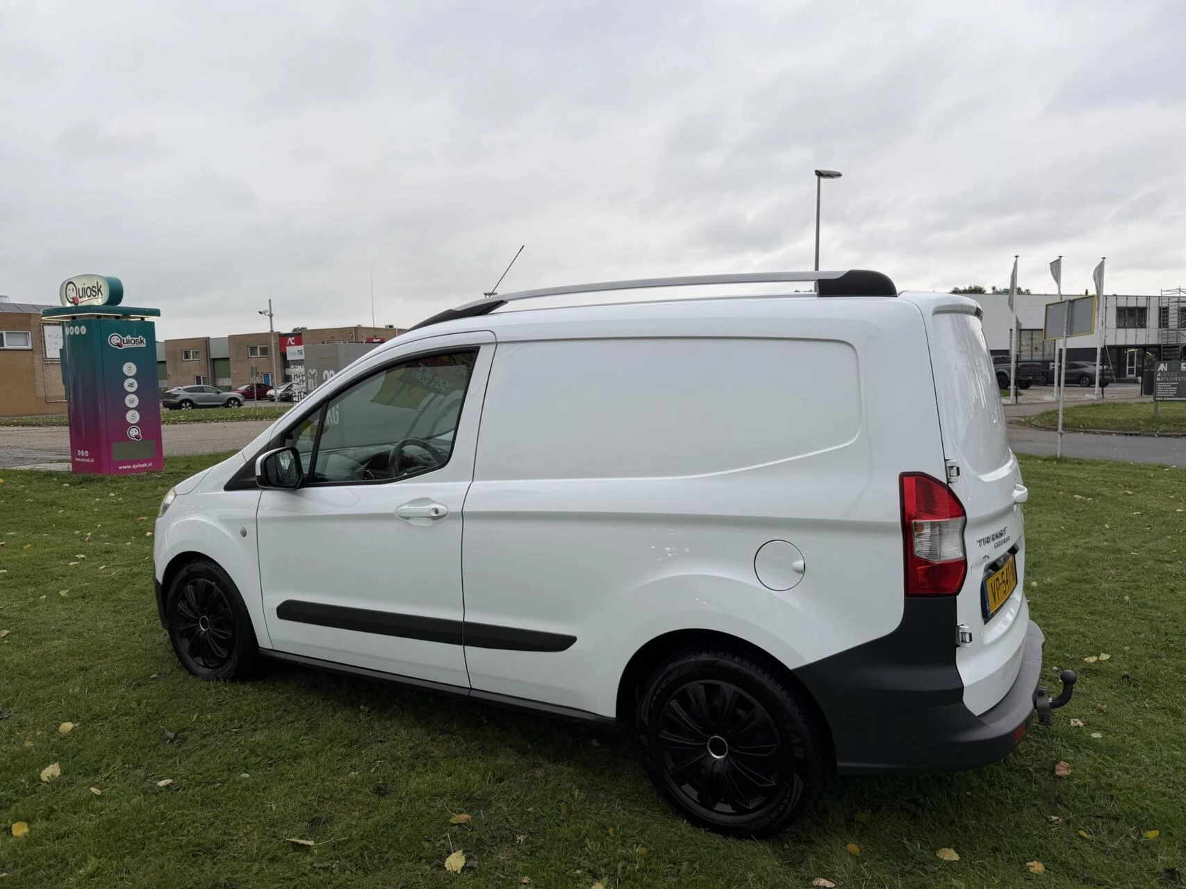 Hoofdafbeelding Ford Transit Courier