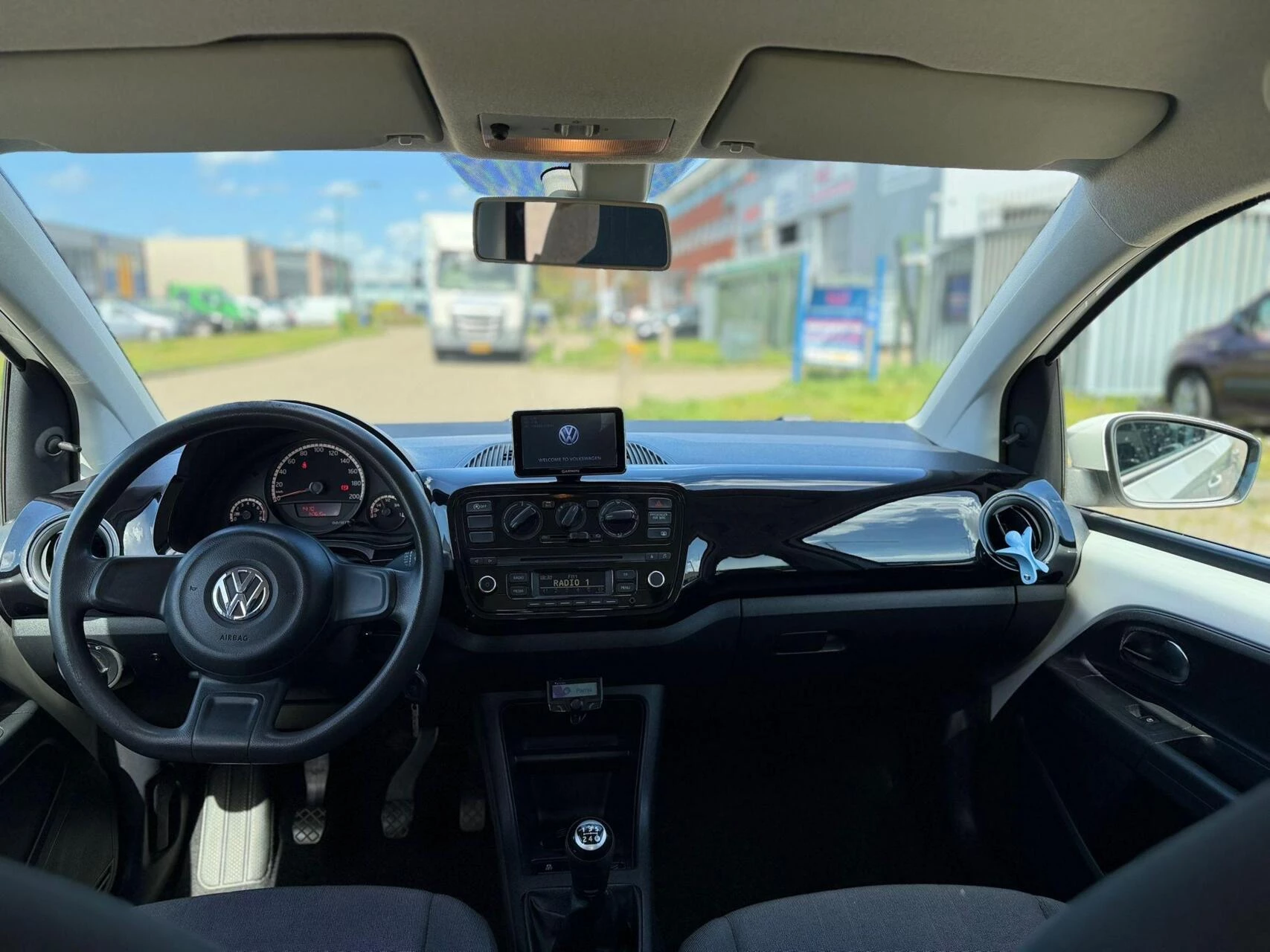 Hoofdafbeelding Volkswagen up!