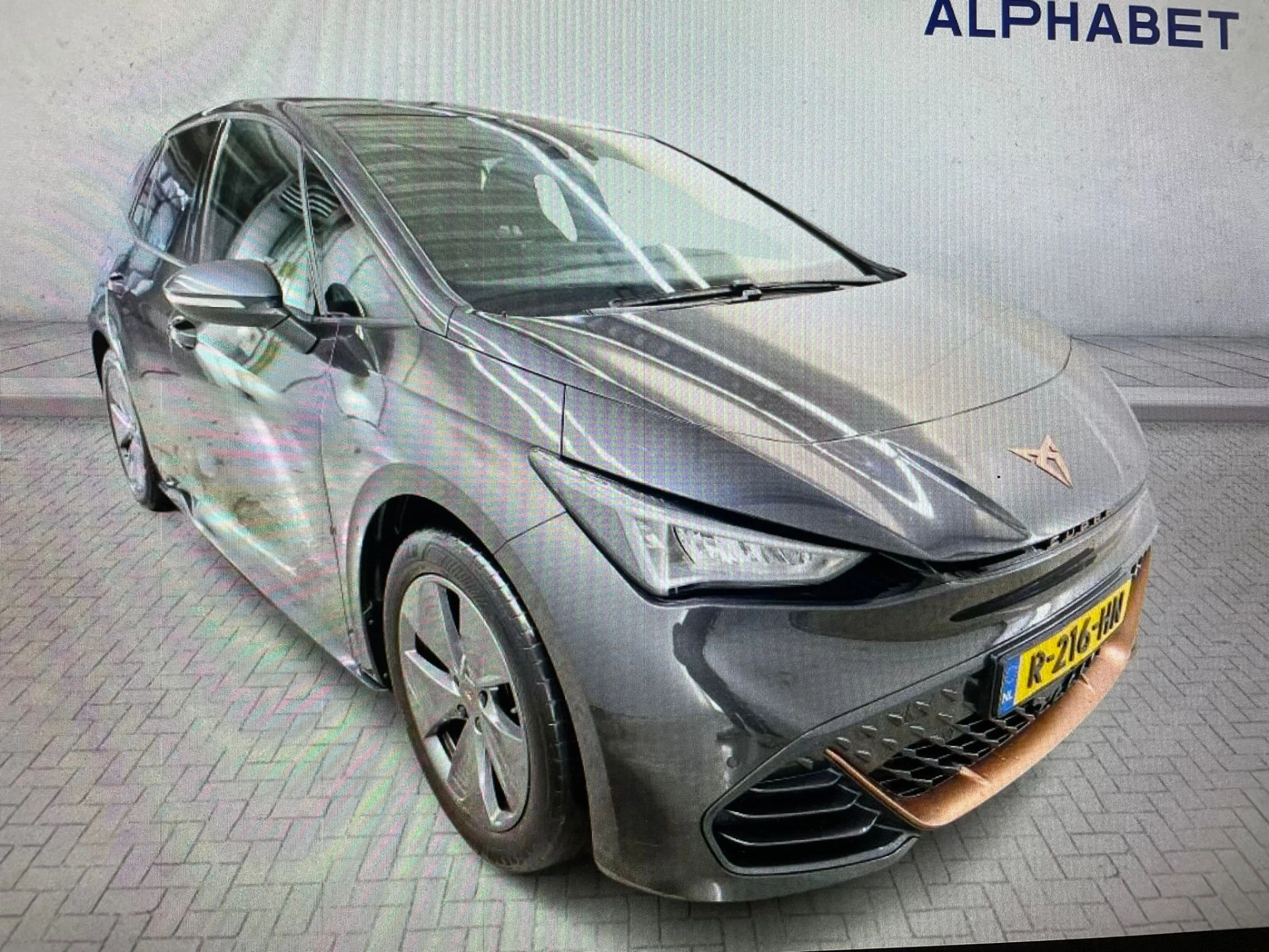 Hoofdafbeelding CUPRA Born