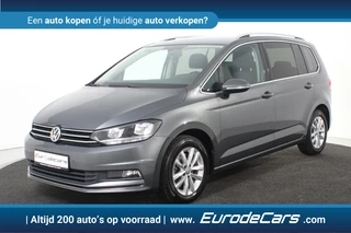 Hoofdafbeelding Volkswagen Touran Volkswagen Touran 1.0 TSI Highline *1ste Eigenaar*Leer*Trekhaak*PDC*